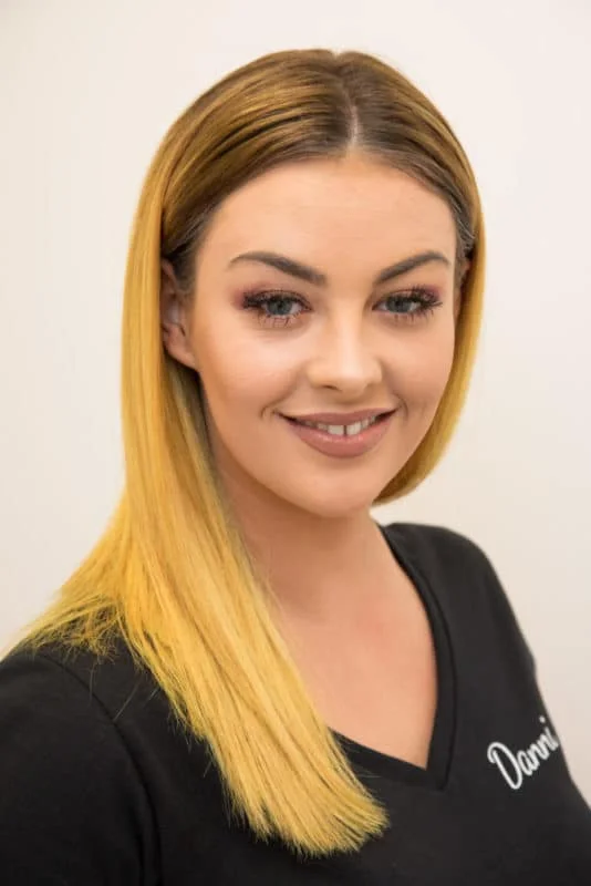 Glam Bar Headshots-1 Professional Corporate Head Shots in Sussex